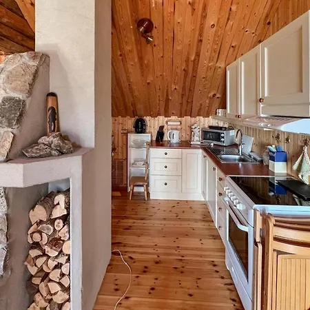 Holiday home Awesome In Lindesnes With Wifi Lonestranda