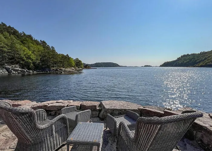 Vakantiehuis 2 Bedroom Lovely In Lindesnes