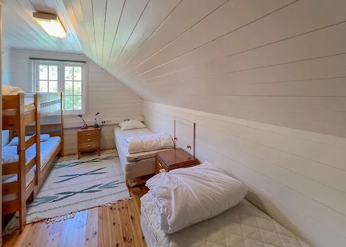 2 Bedroom Lovely In Lindesnes Prázdninový dům Lonestranda